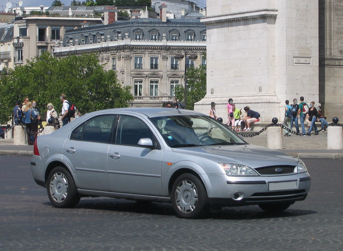 Ford Mondeo 2 27